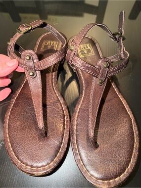 Frye Dark Brown Leather T-Strap Sandals